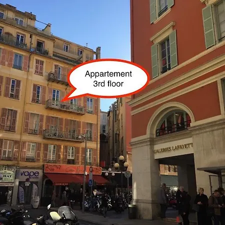 Apartman 2 Bedrooms In Central Location On The Famous Place Massena *