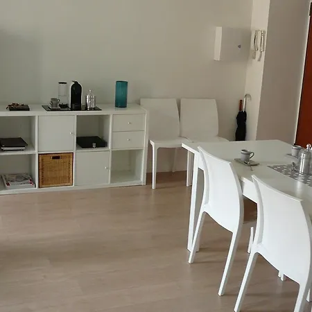 2 Bedrooms In Central Location On The Famous Place Massena Apartman *