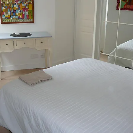 Apartmán 2 Bedrooms In Central Location On The Famous Place Massena *